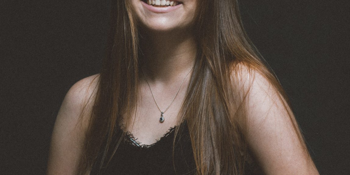 Portret dziewczyny - sesja studyjna