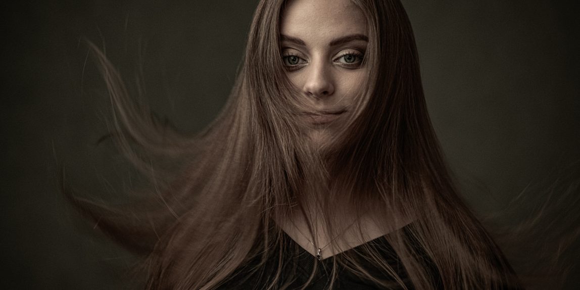 Portret dziewczyny - sesja studyjna