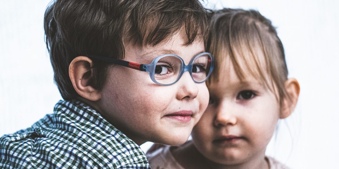 studyjny portret dziecięcy