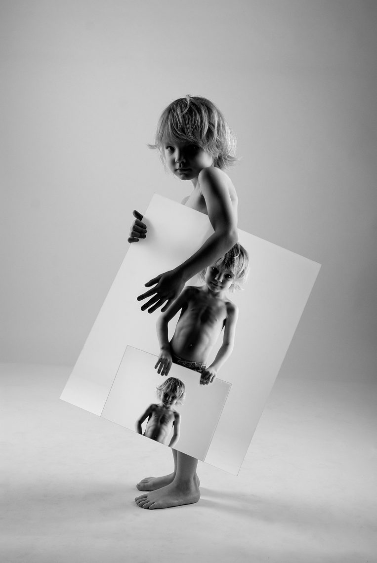 Potrójny portret dziecka