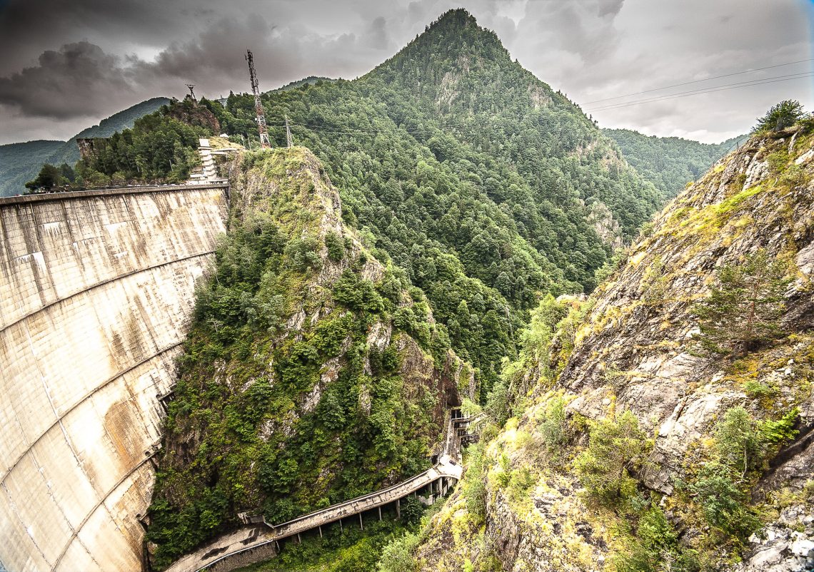 Rumunia - Zapora na Jeziorze Vidraru