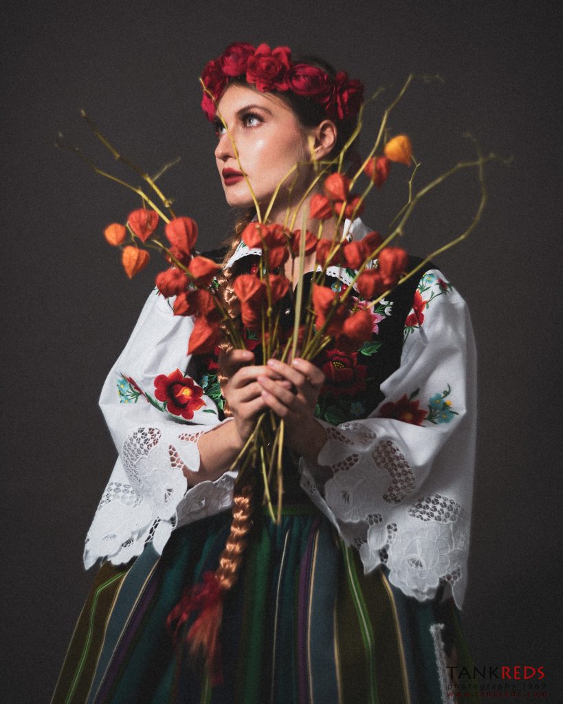 Sesja studyjna stylizowana portretowa Łowicka